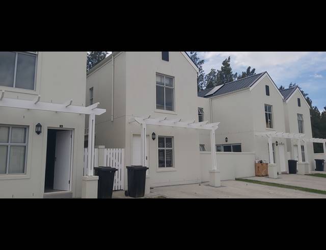 4 BEDROOM HOUSE TO LET IN NUUTGEVONDEN